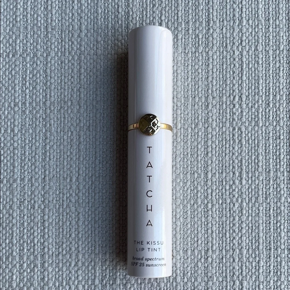 Tatcha the Kissu Lip Tint - plum blossom 4g